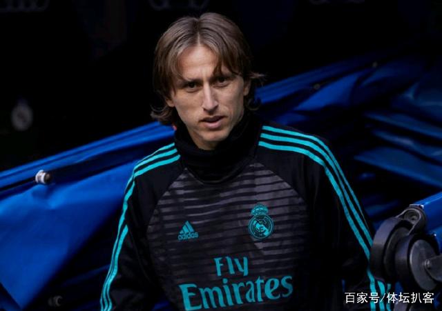 真强!约基奇生涯第23次40+得分&超大梦排名中锋第六位